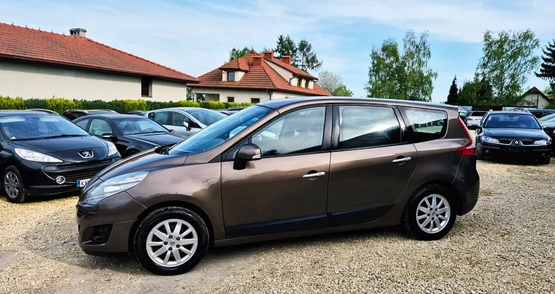 Renault Grand Scenic cena 17600 przebieg: 240000, rok produkcji 2009 z Przysucha małe 704
